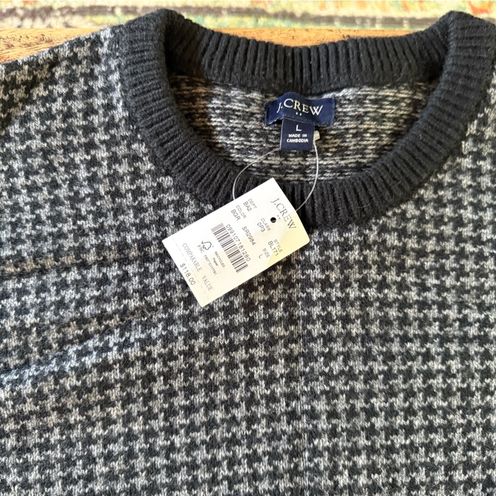 J. Crew Men's Black and Gray Houndstooth Crewneck Sweater